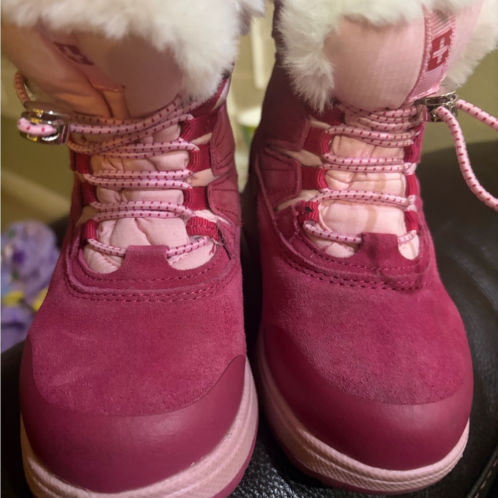 KIDS Swiss Tech Pink Boots with White Fur